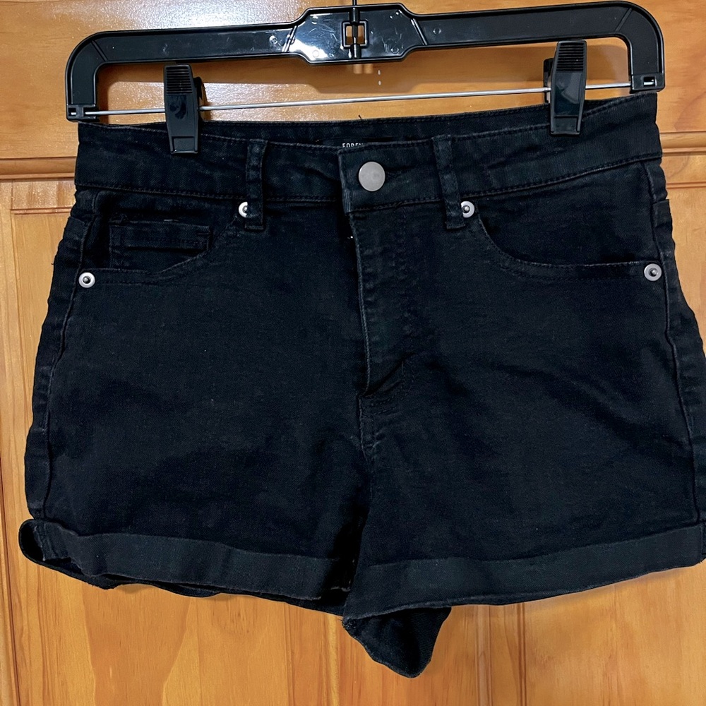 Forever 21 black denim mid rise shorts.